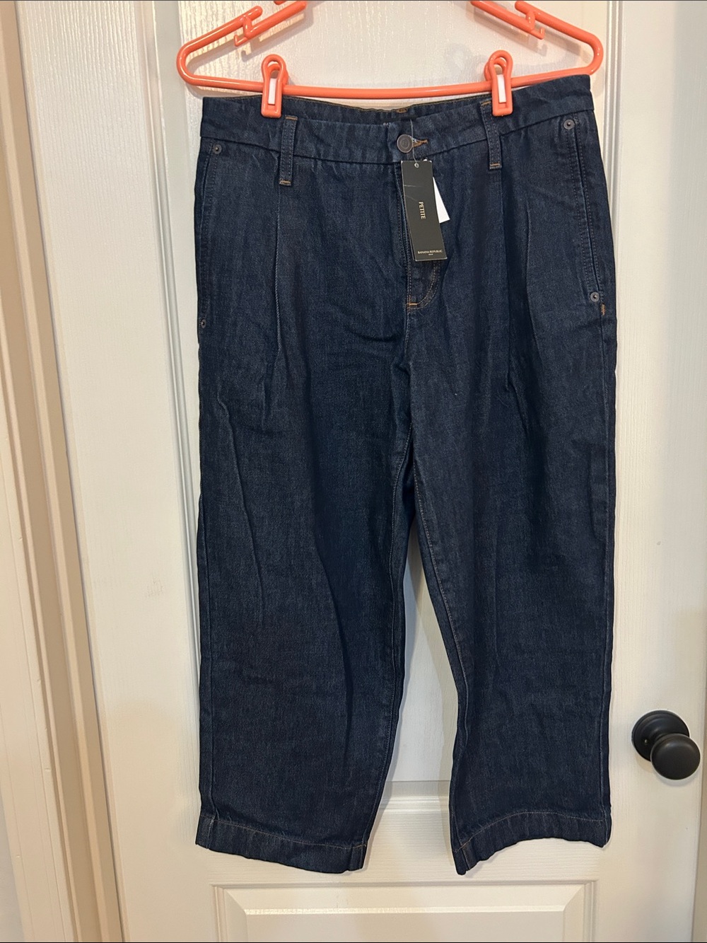 Banana Republic women’s Dark wash Indigo Jeans